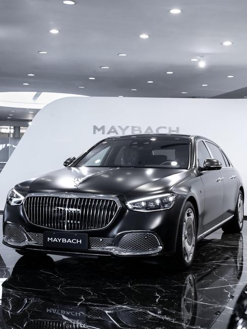 东莞72岚图汽车的售后服务让用户无忧出行，迈巴赫未来的豪华车趋势